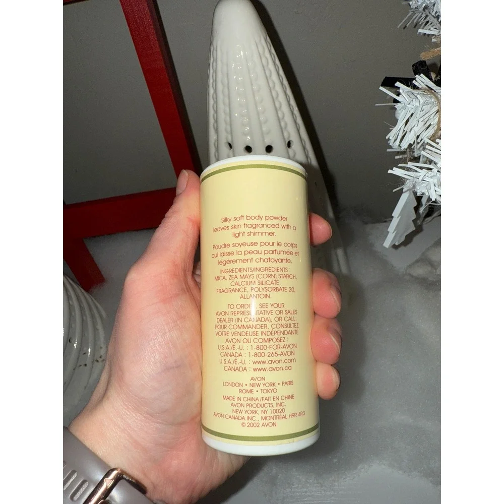 Avon Candid Shimmering Body Powder Lightly Scented‎ Silky Soft 1.4 oz Women